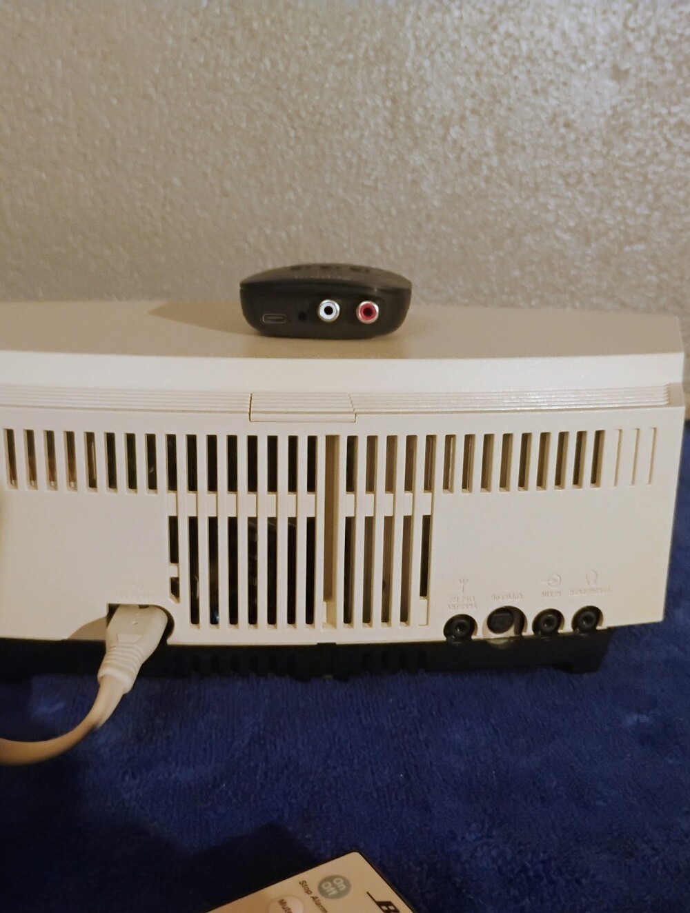 Classic Bose Wave Music System White Cream Beige CD Aux AM/FM and Bluetooth - Picture 8 of 11